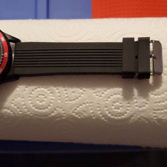 Marvel Deadpool Wristwatch Black Red‎ Case Indiglo Black Silicone Band Analog - Picture 6 of 9